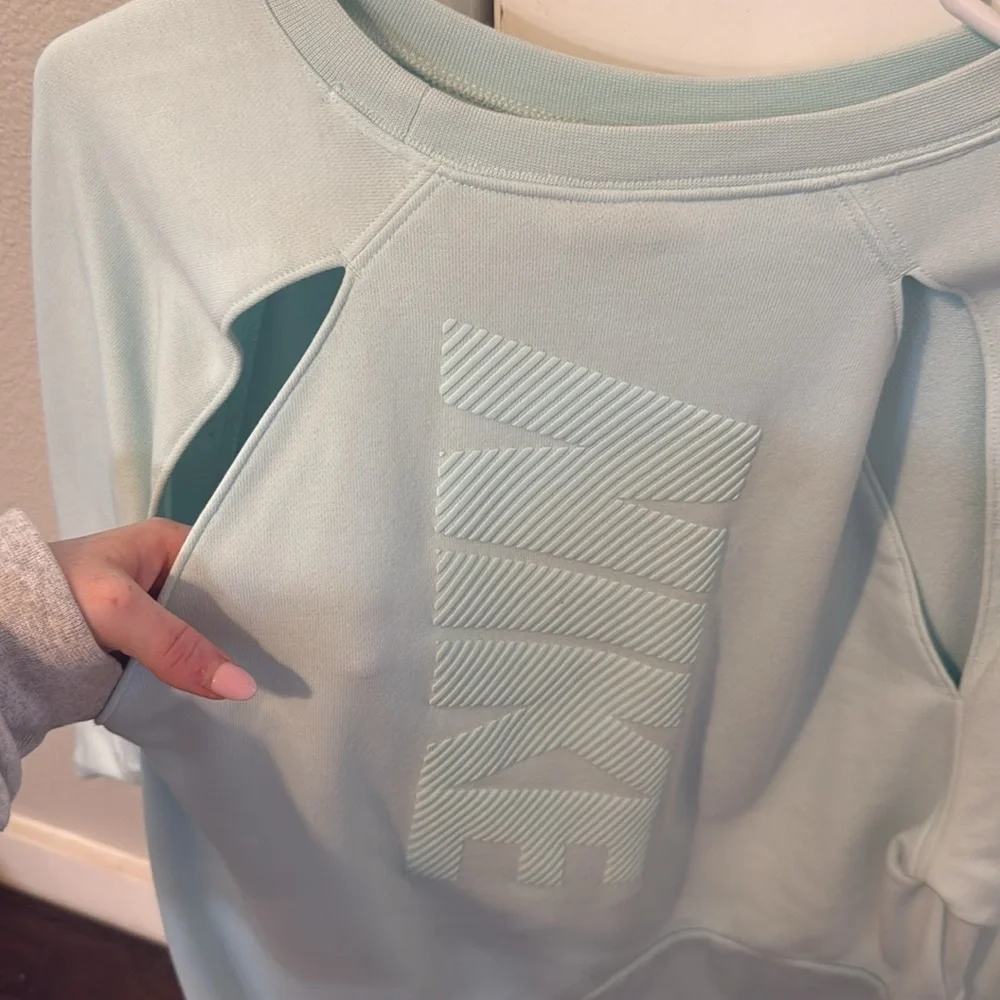 Nike Light Blue Long Sleeve Cropped Sweatshirt - Picture 5 of 10